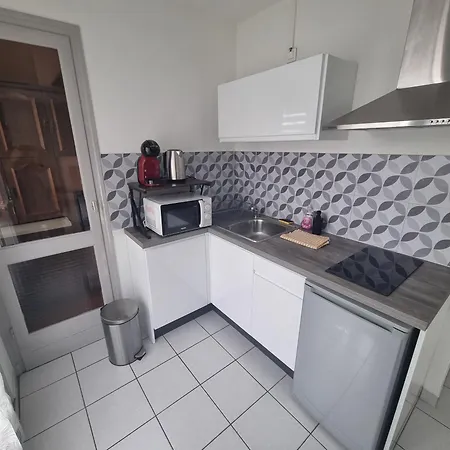 Lumineux Bellevue 11 *